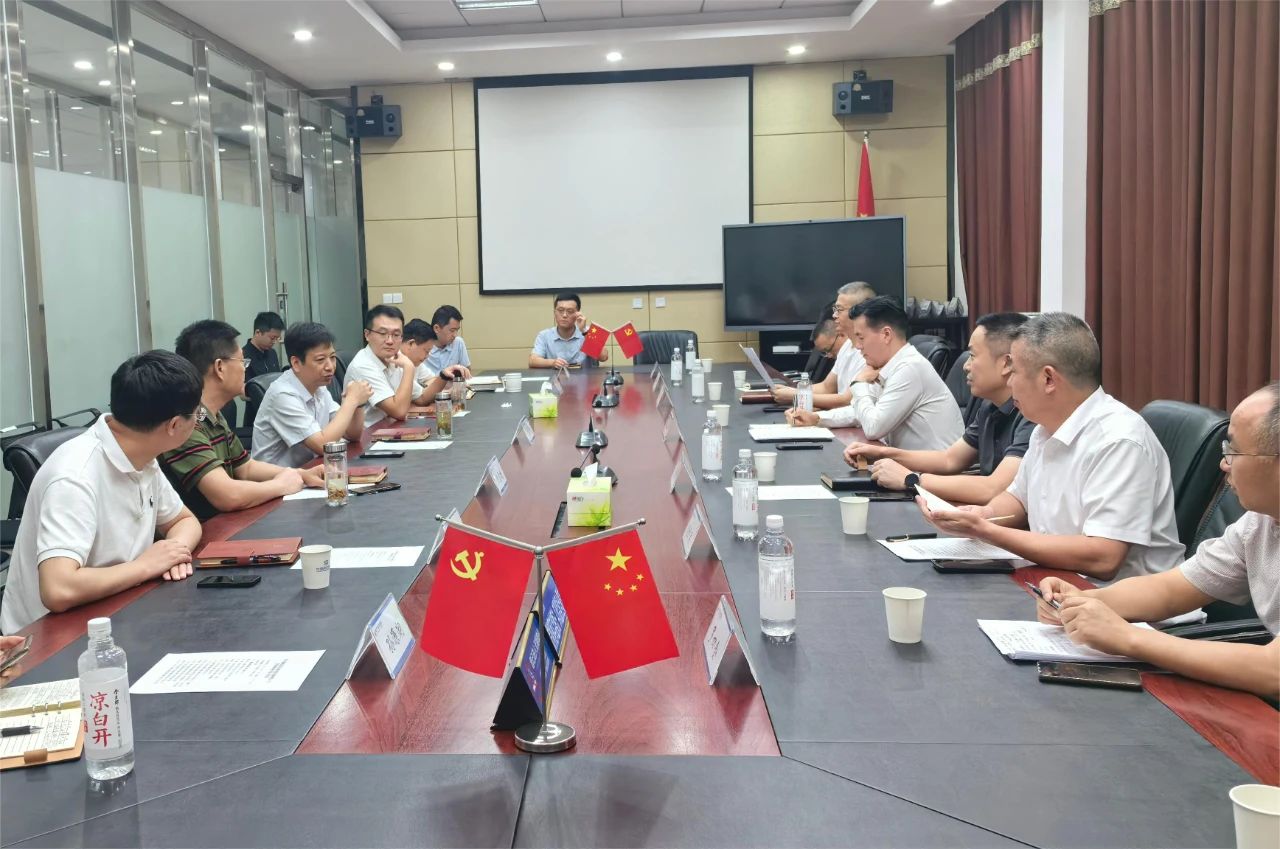 a8b97e0e8be5e7fa9550c1c0daff9661.jpg a8b97e0e8be5e7fa9550c1c0daff9661.jpg