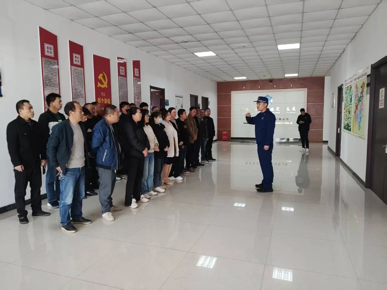 9df5e08aa505eea1970ae83c1b121216.jpg 9df5e08aa505eea1970ae83c1b121216.jpg